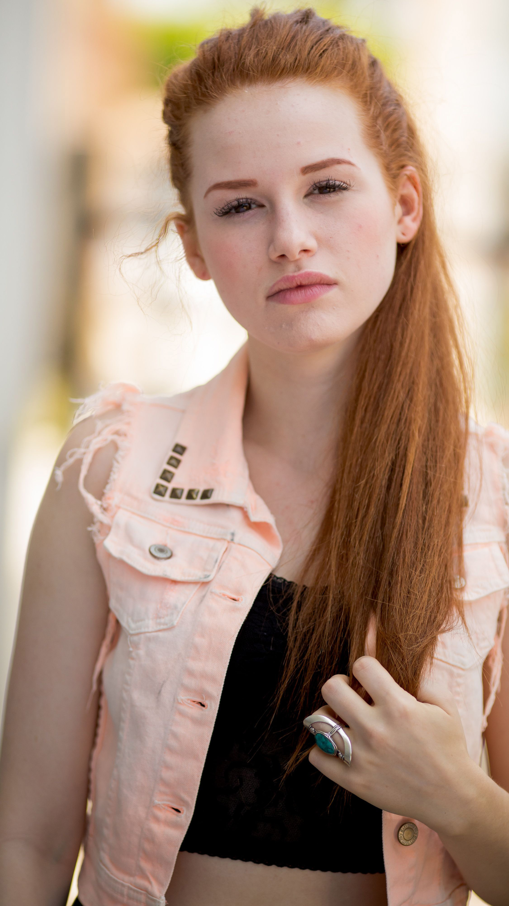 2160x3840 2018 Madelaine Petsch Sony Xperia X,XZ,Z5 Premium ,HD 4k