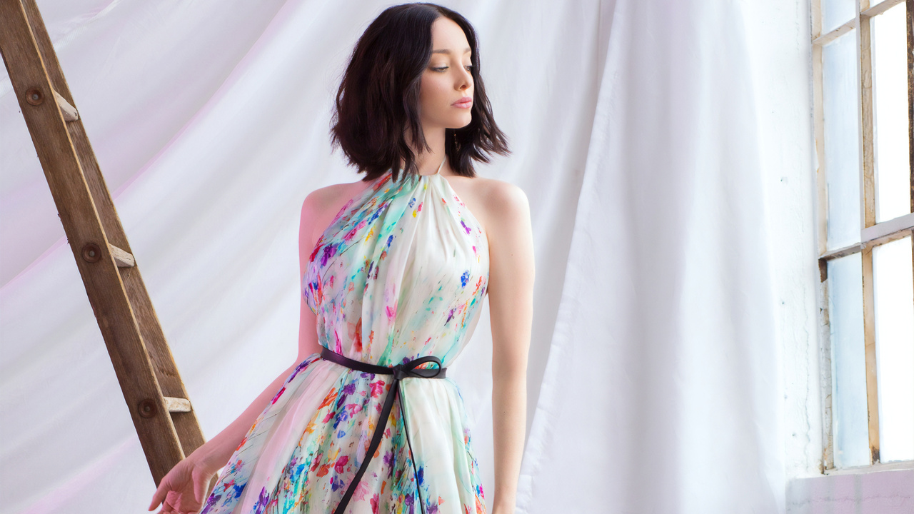 1280x720 2019 Emma Dumont Grumpy Magazine 4k 720P HD 4k Wallpapers