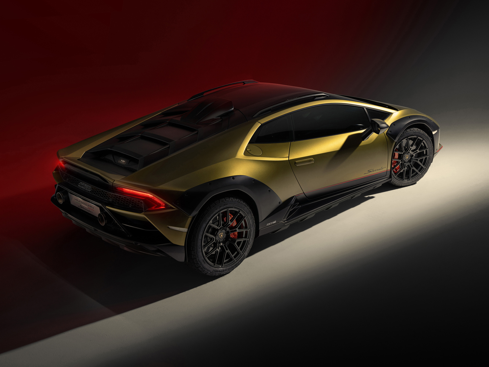 1600x1200 2023 Lamborghini Huracan Sterrato Rear Wallpaper,1600x1200 ...