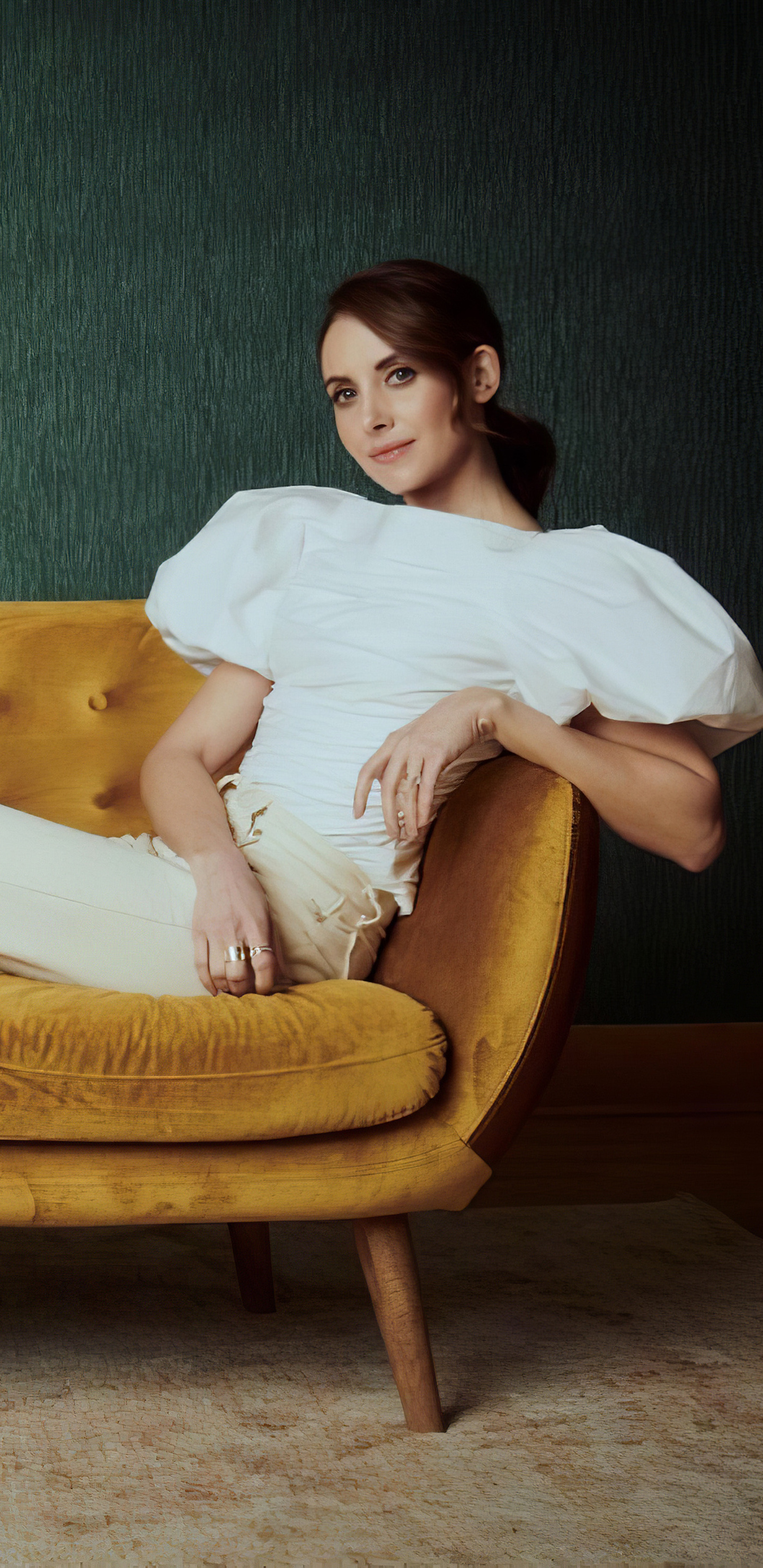 1440x2960 Alison Brie And Debby Ryan Netflix Sundance Portraits 4k
