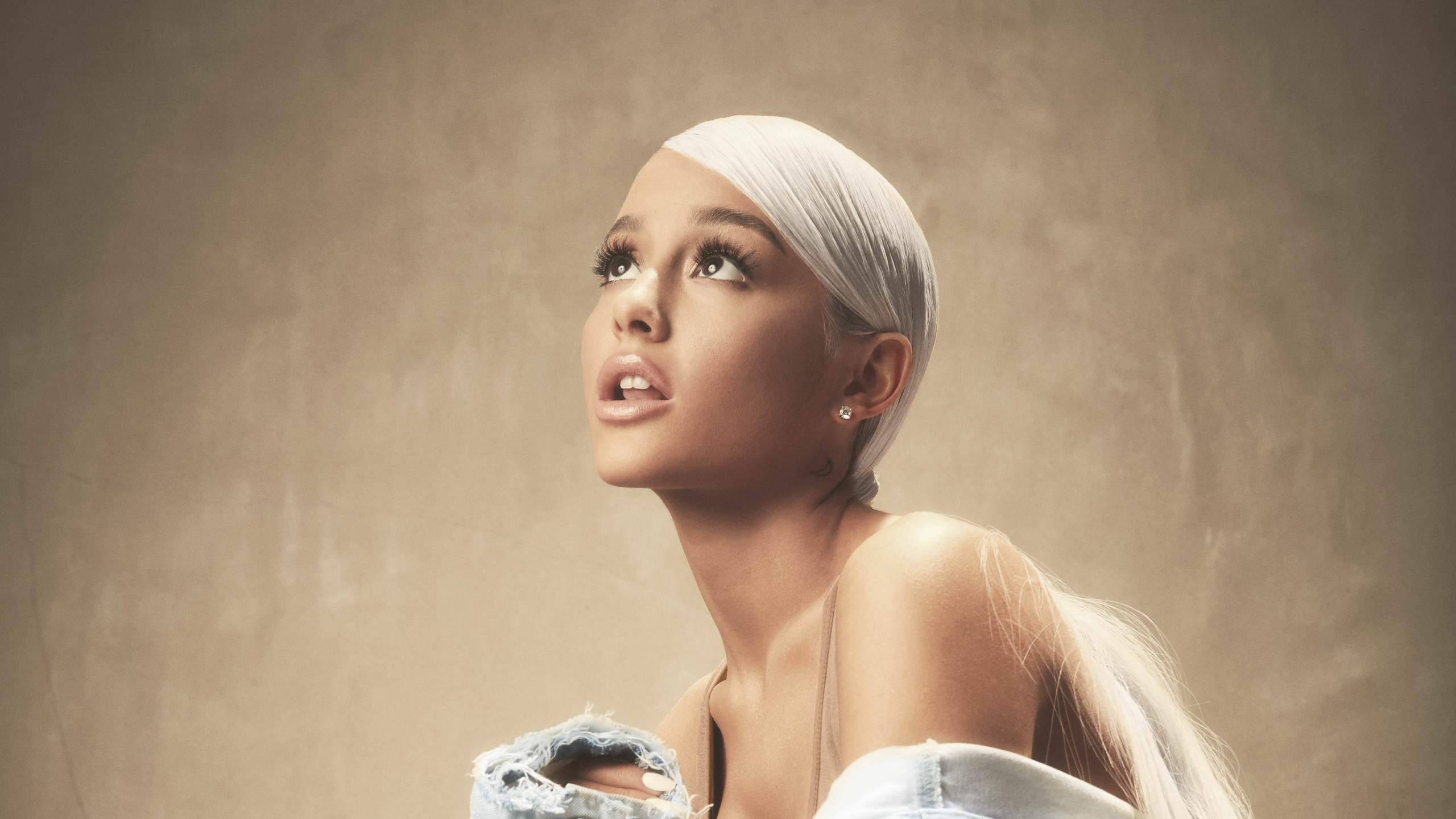 Ariana Grande 5k 2018 Wallpaper In 2560x1440 Resolution