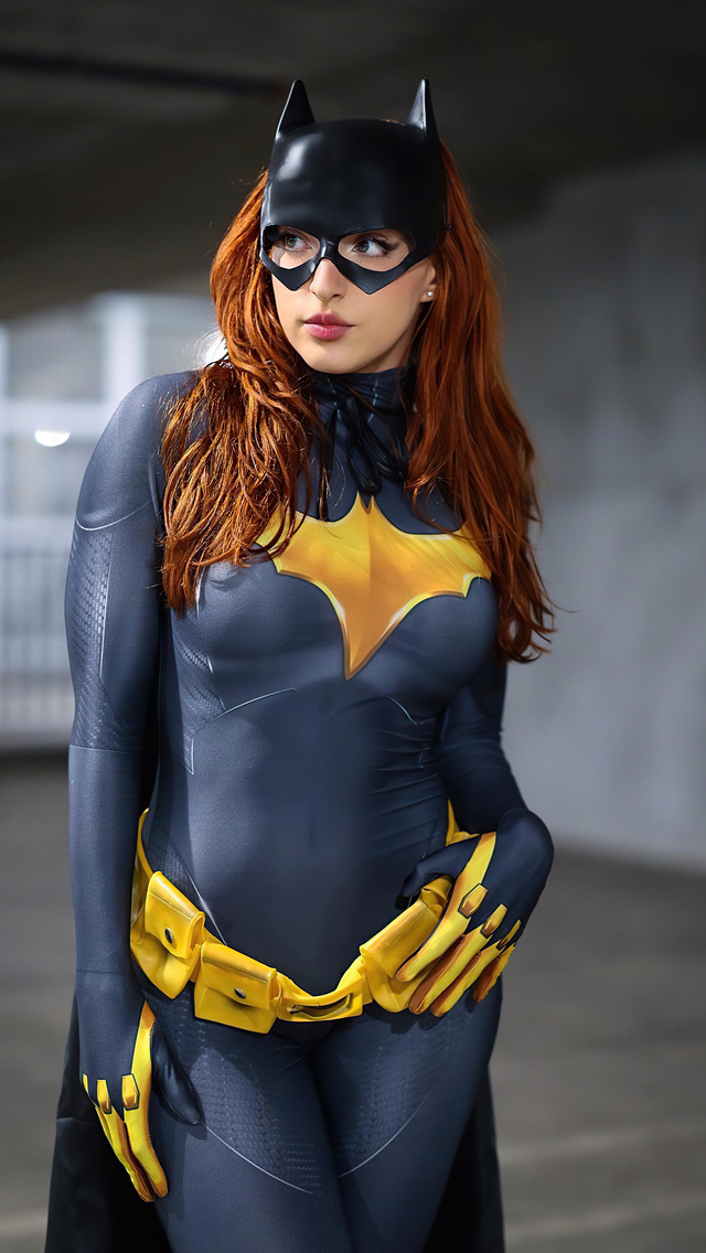 640x1136 Batgirl On Bike Cosplay 4k iPhone 5,5c,5S,SE ,Ipod Touch HD 4k ...