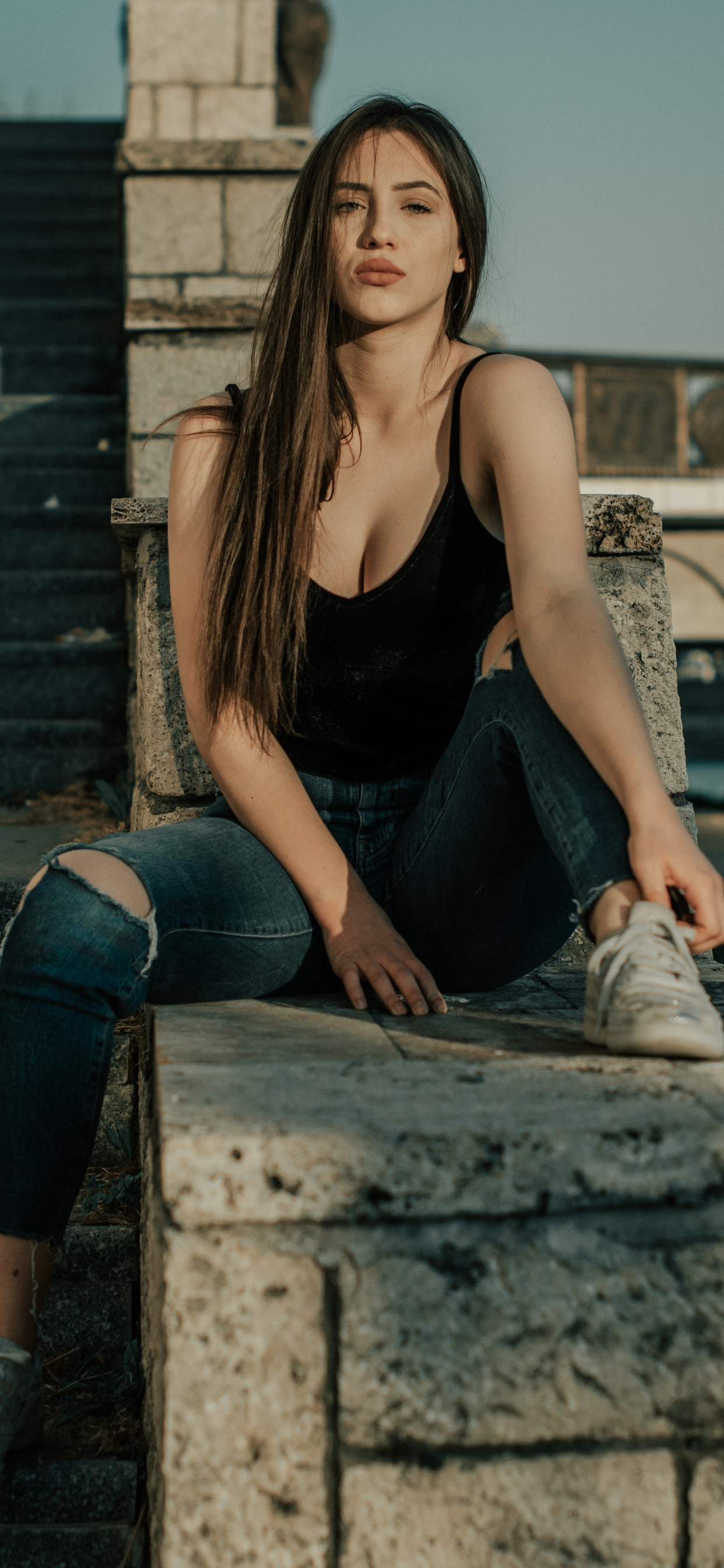 1242x2688 Beautiful Girl 4k Iphone Xs Max Hd 4k Wallpapers Images