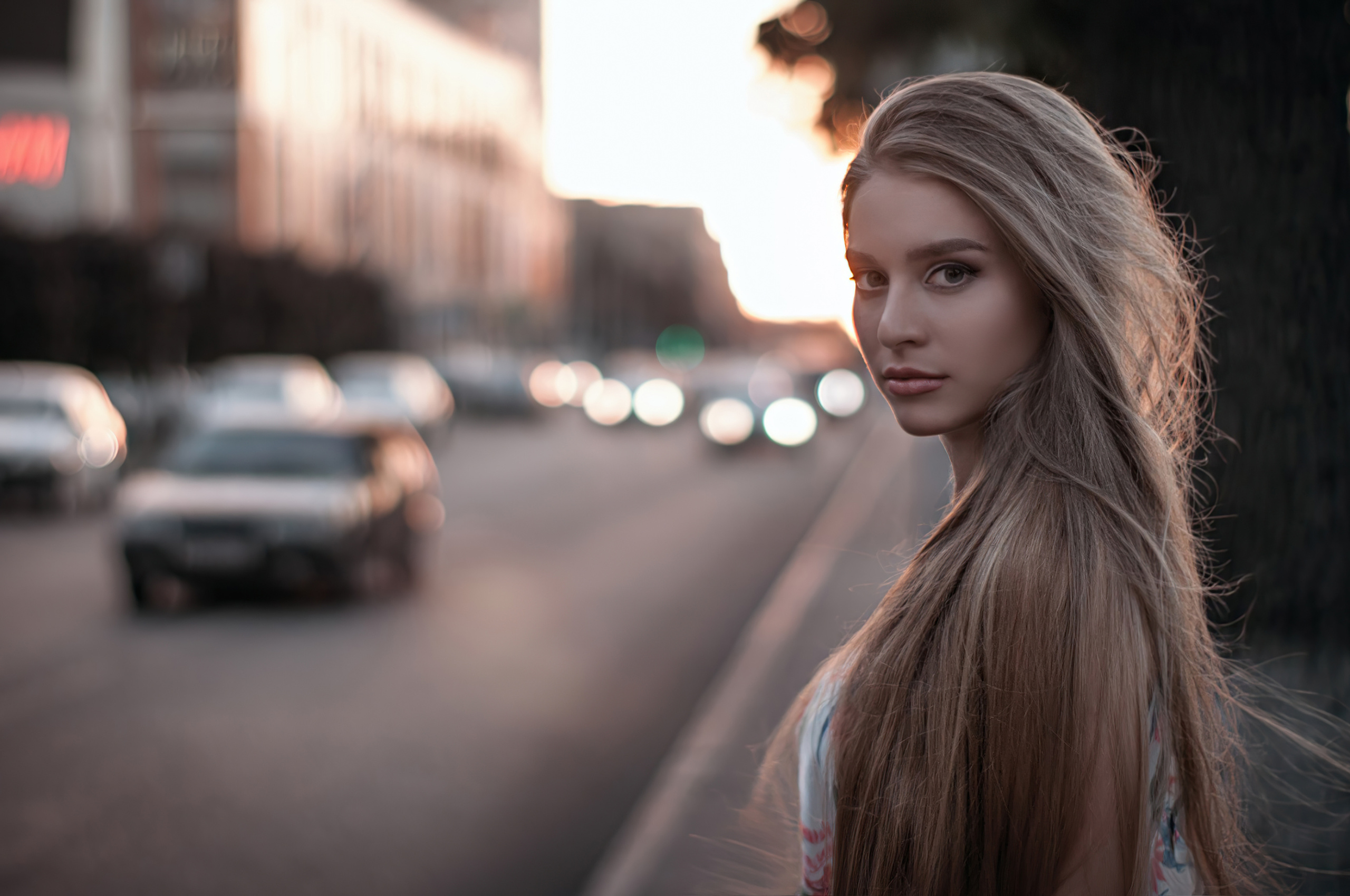 2560x1700 Blonde Long Hair Depth Of Field 4k Chromebook Pixel Hd 4k