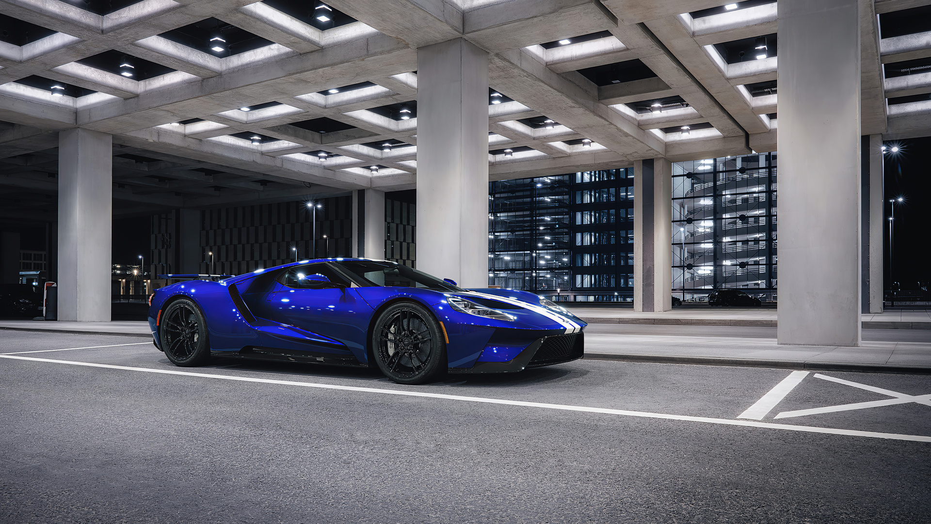 Blue ford gt