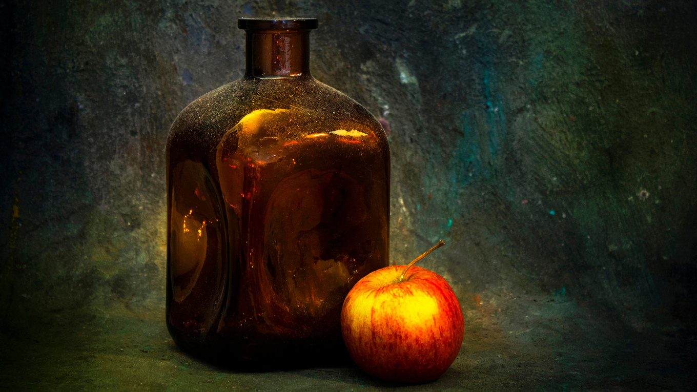 1360x765 Bottle Photography 1360x765 Resolution HD 4k Wallpapers