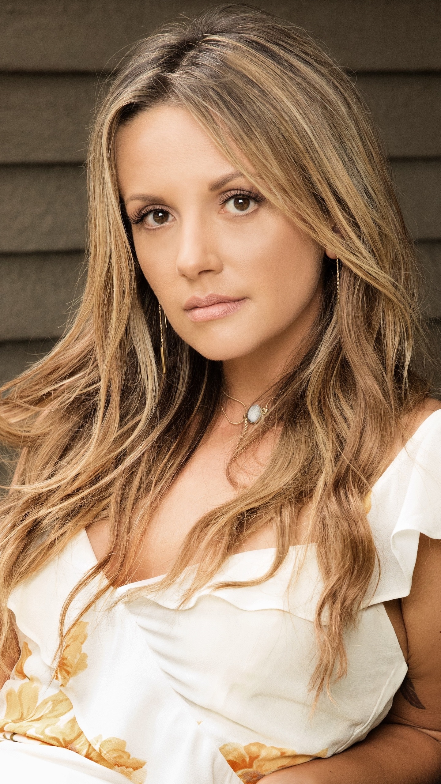 Carly Pearce In 1440x2560 Resolution. carly-pearce-q4.jpg. 