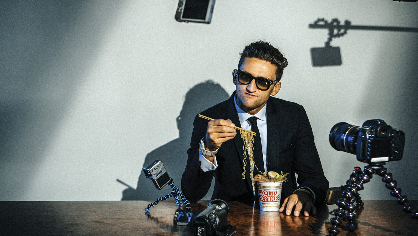 1360x768 Casey Neistat With Camera Laptop HD ,HD 4k Wallpapers,Images ...
