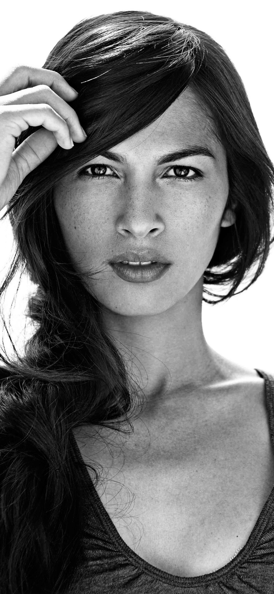 1125x2436 Elodie Yung 4k Iphone XS,Iphone 10,Iphone X HD 4k Wallpapers,  Images, Backgrounds, Photos and Pictures