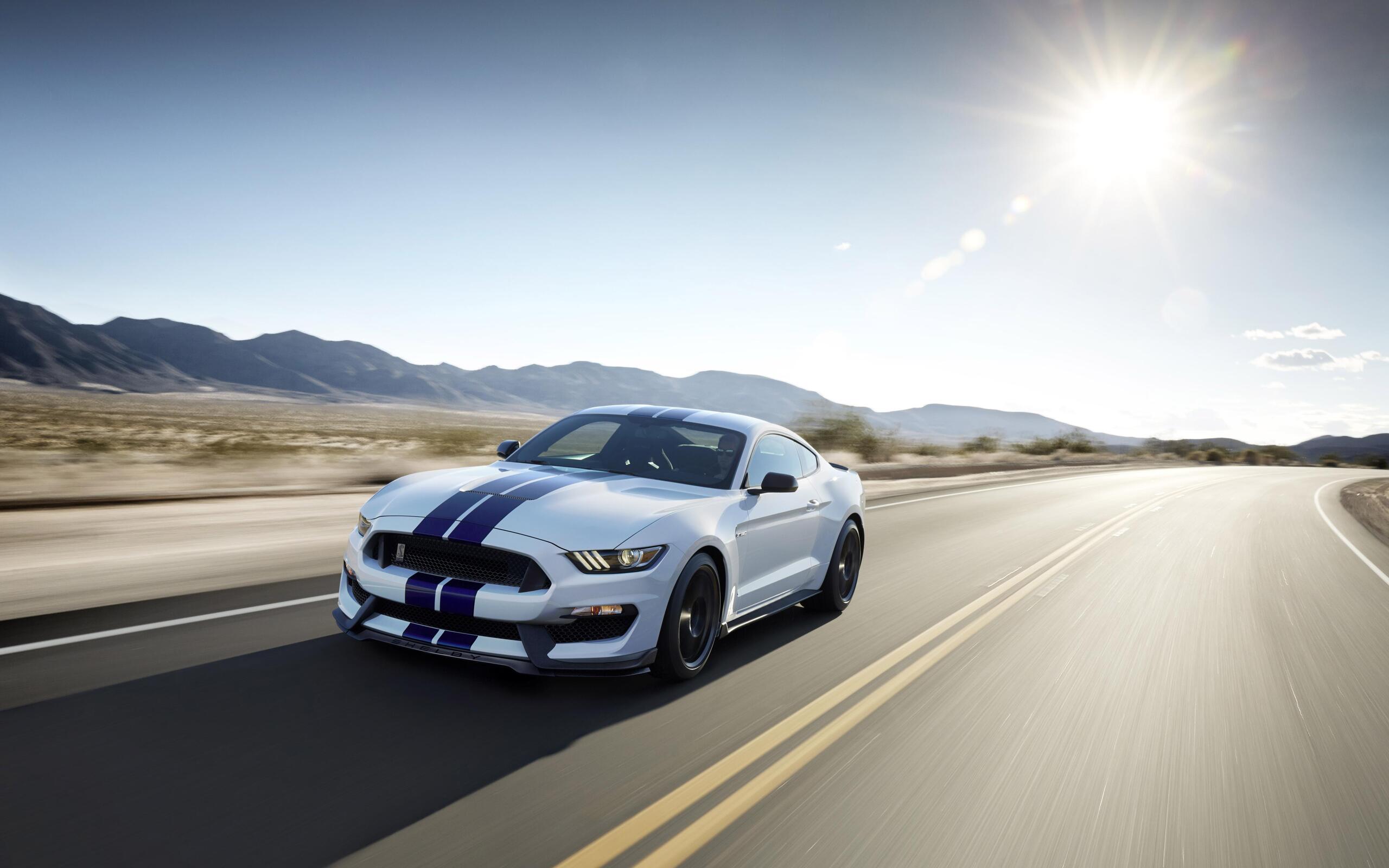 ford-mustang-shelby-gt500-2-ad.jpg