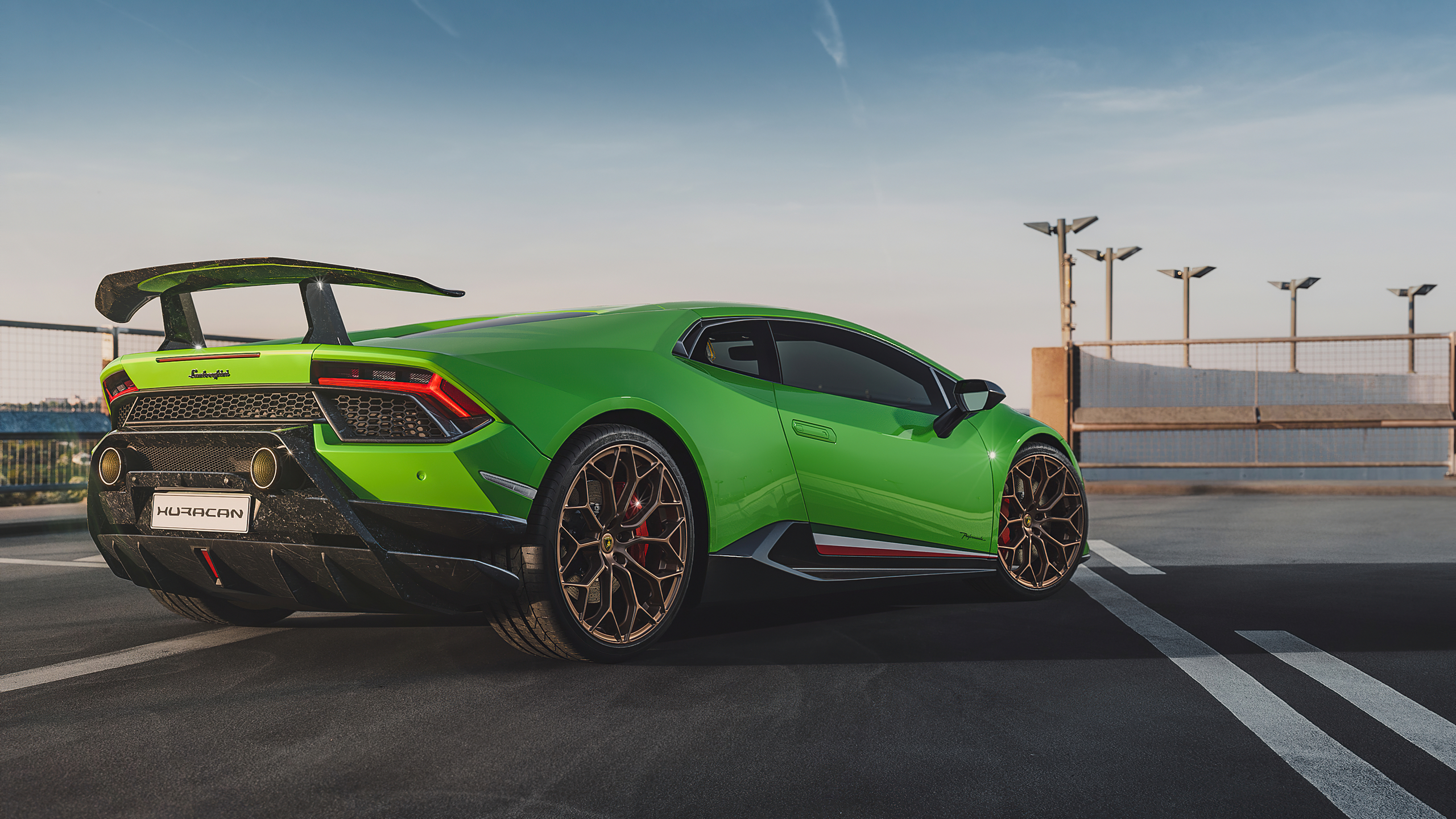 2560x1440 Green Lamborghini Huracan Performante 4k 2020 1440P