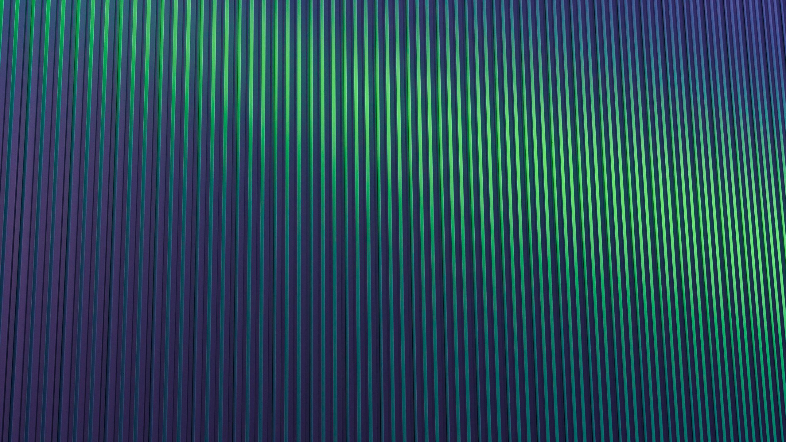 Vibrant Wallpapers 4K : Gaming laptop, vibrant, 4k, dark, abstract
