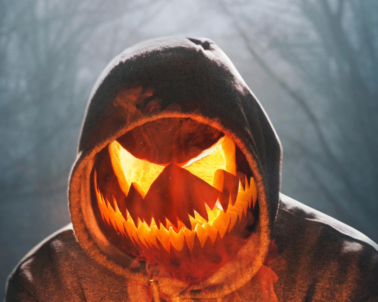 halloween-mask-boy-glowing-4k-ov.jpg