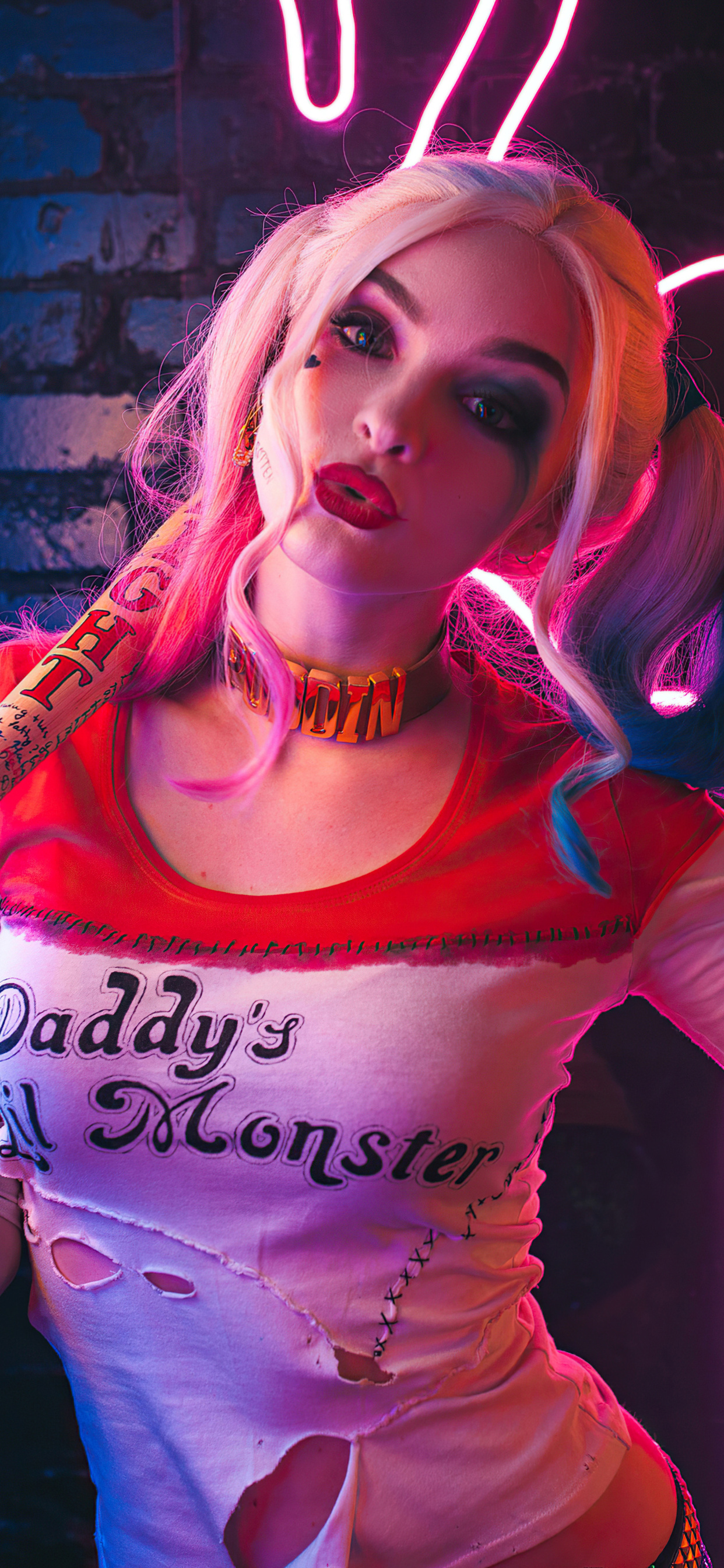 1242x2688 Harley Quinn With Bat Neon 5k Iphone XS MAX HD 4k Wallpapers