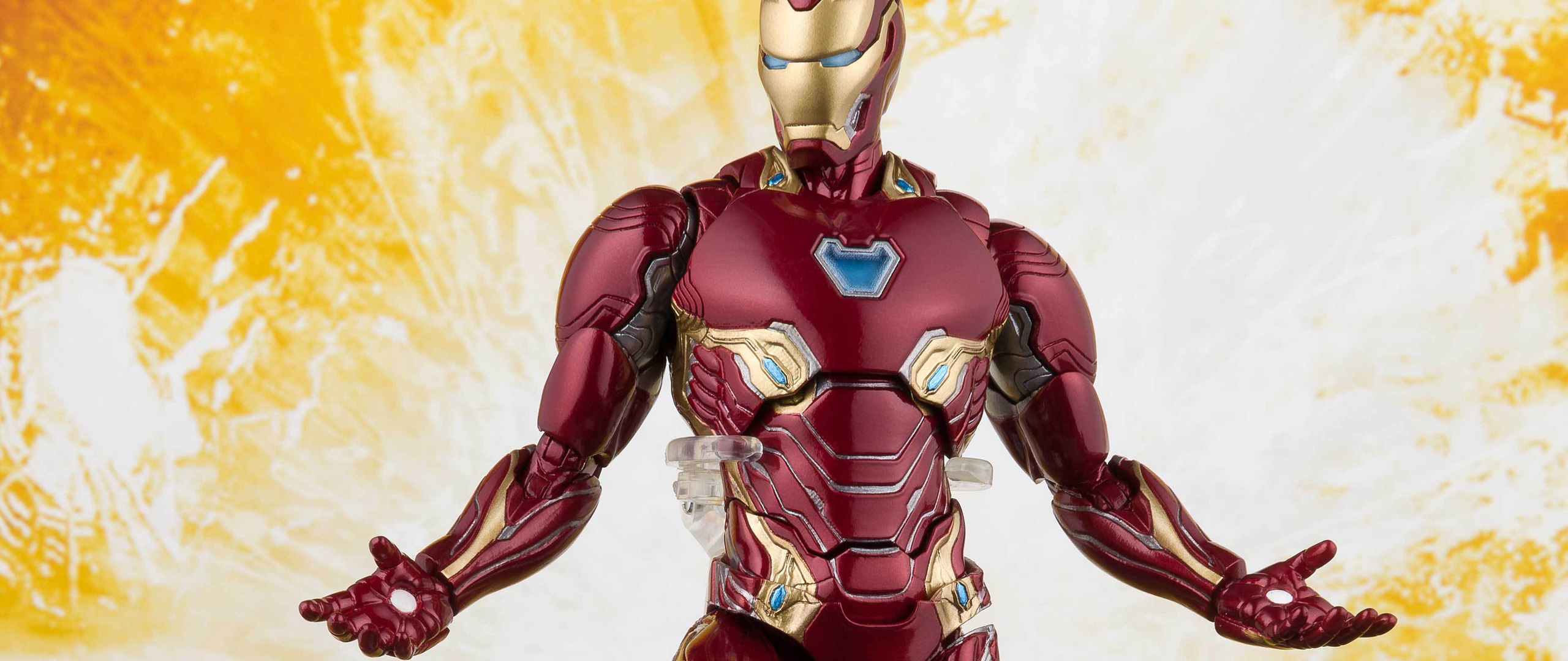 iron-man-avengers-infinity-war-toy-13.jpg