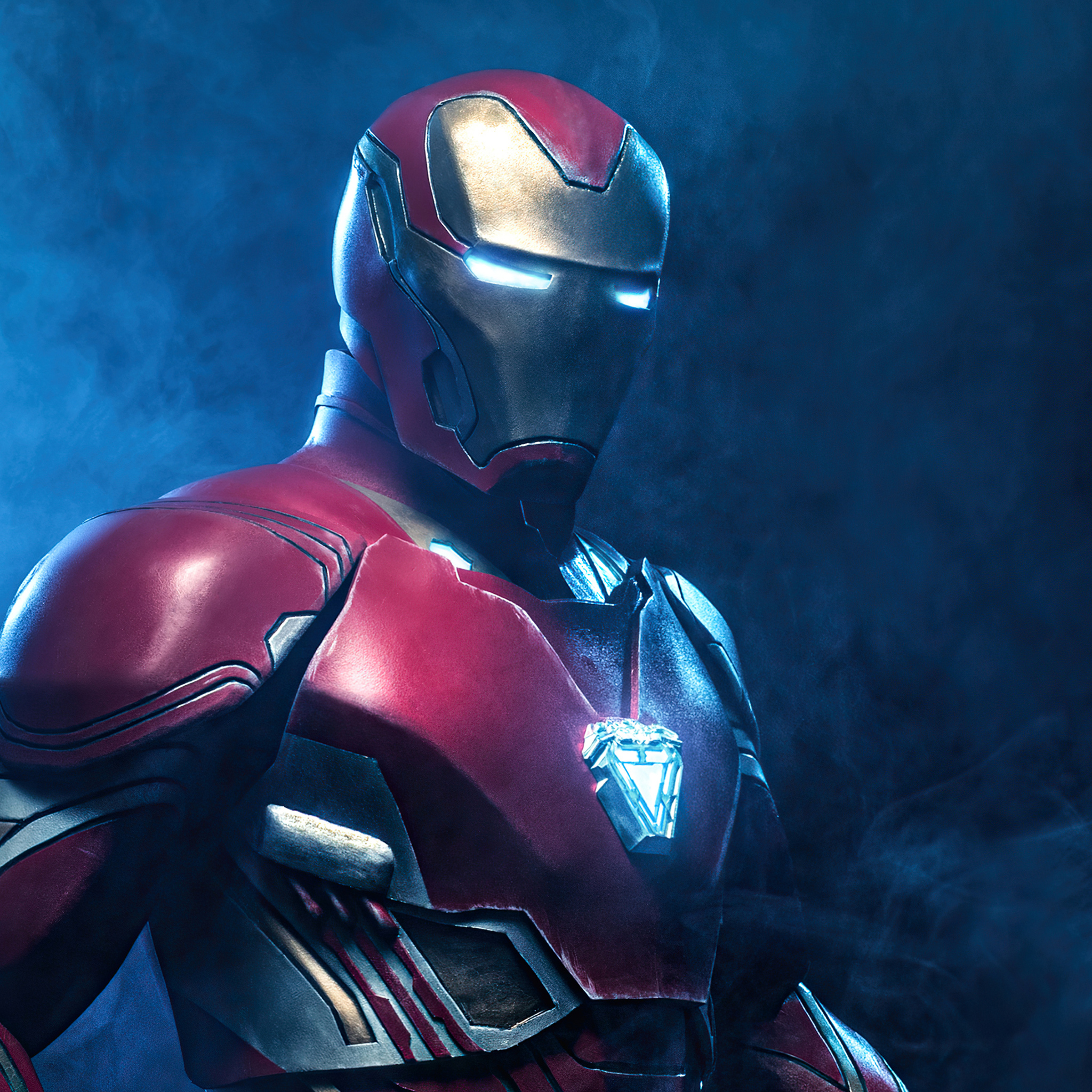 iron-man-in-suit-cosplay-9h.jpg