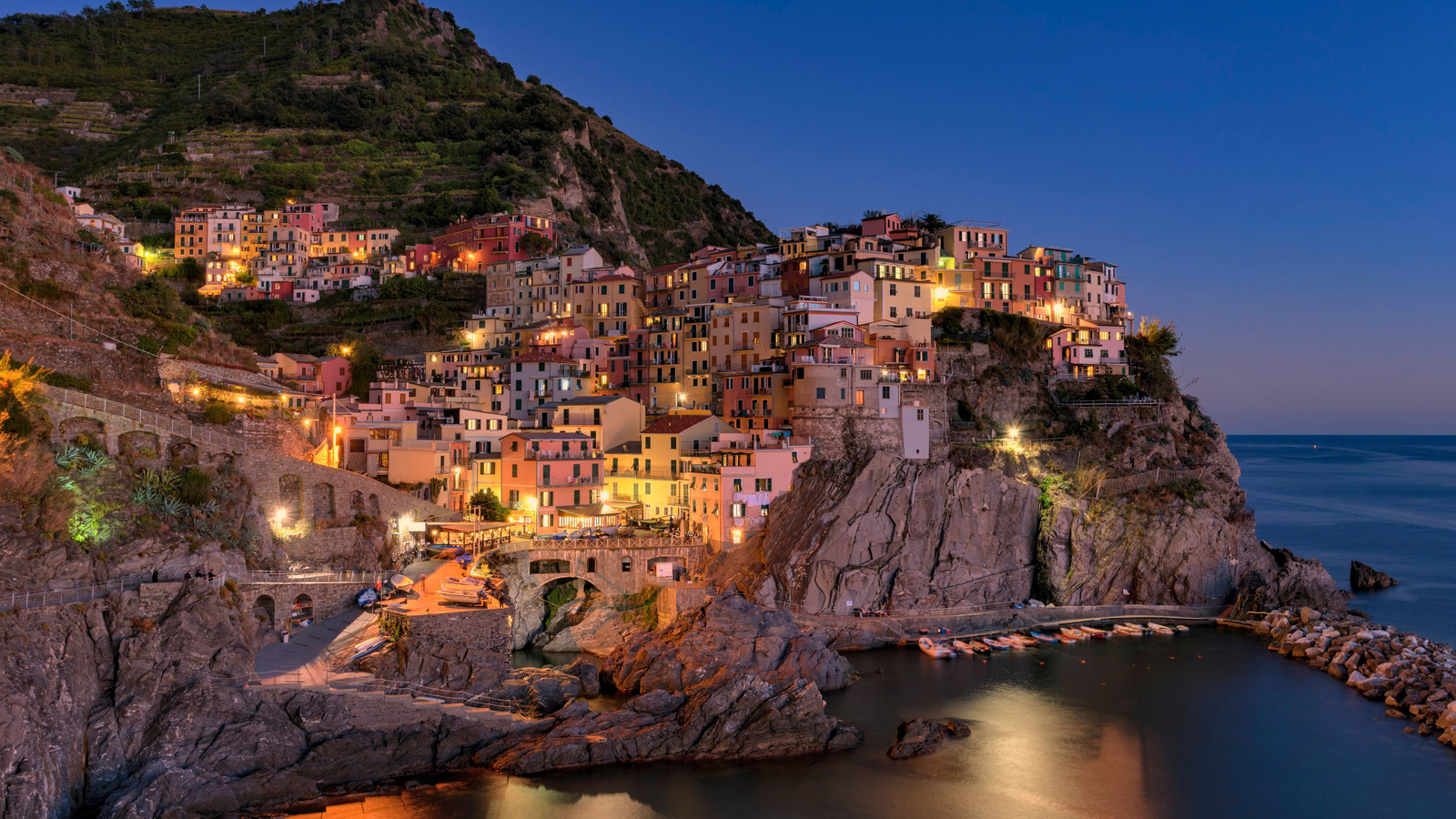 1600x900 Italy Coast Sea Houses Manarola Crag Cliff Rocks Wallpaper ...