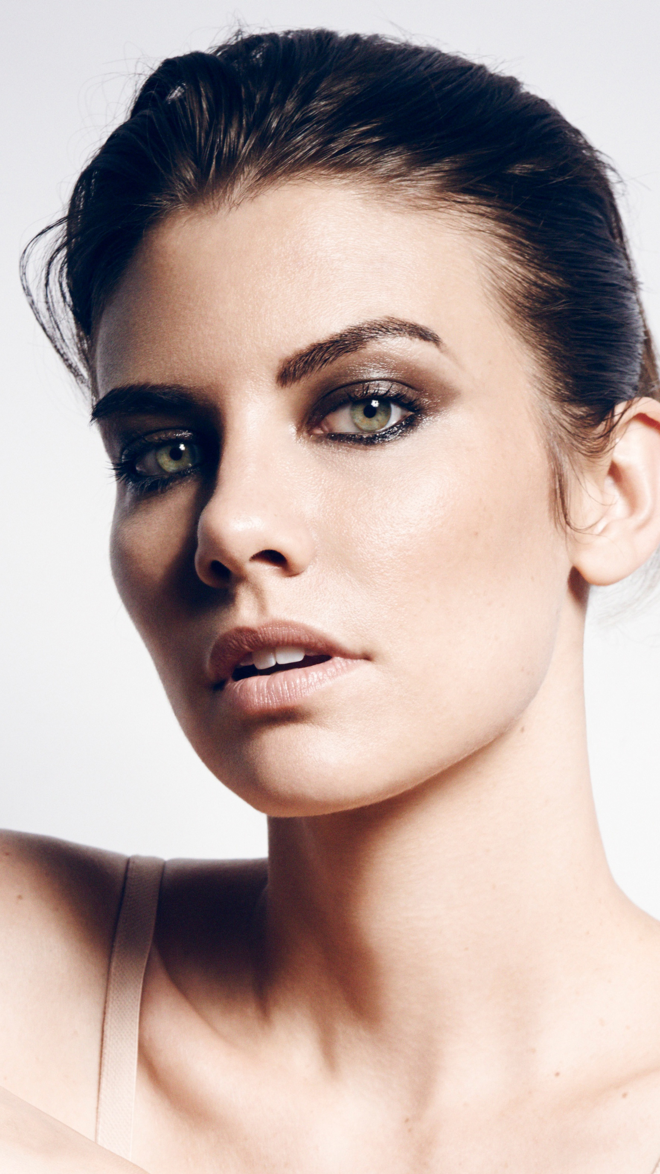 2160x3840 Lauren Cohan 5k Sony Xperia X,XZ,Z5 Premium ,HD 4k Wallpapers