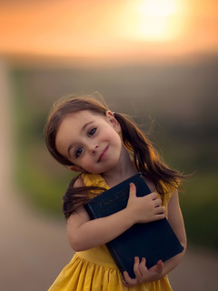 Little Cute Girl With Book Wallpaper In 240x320 Resolution