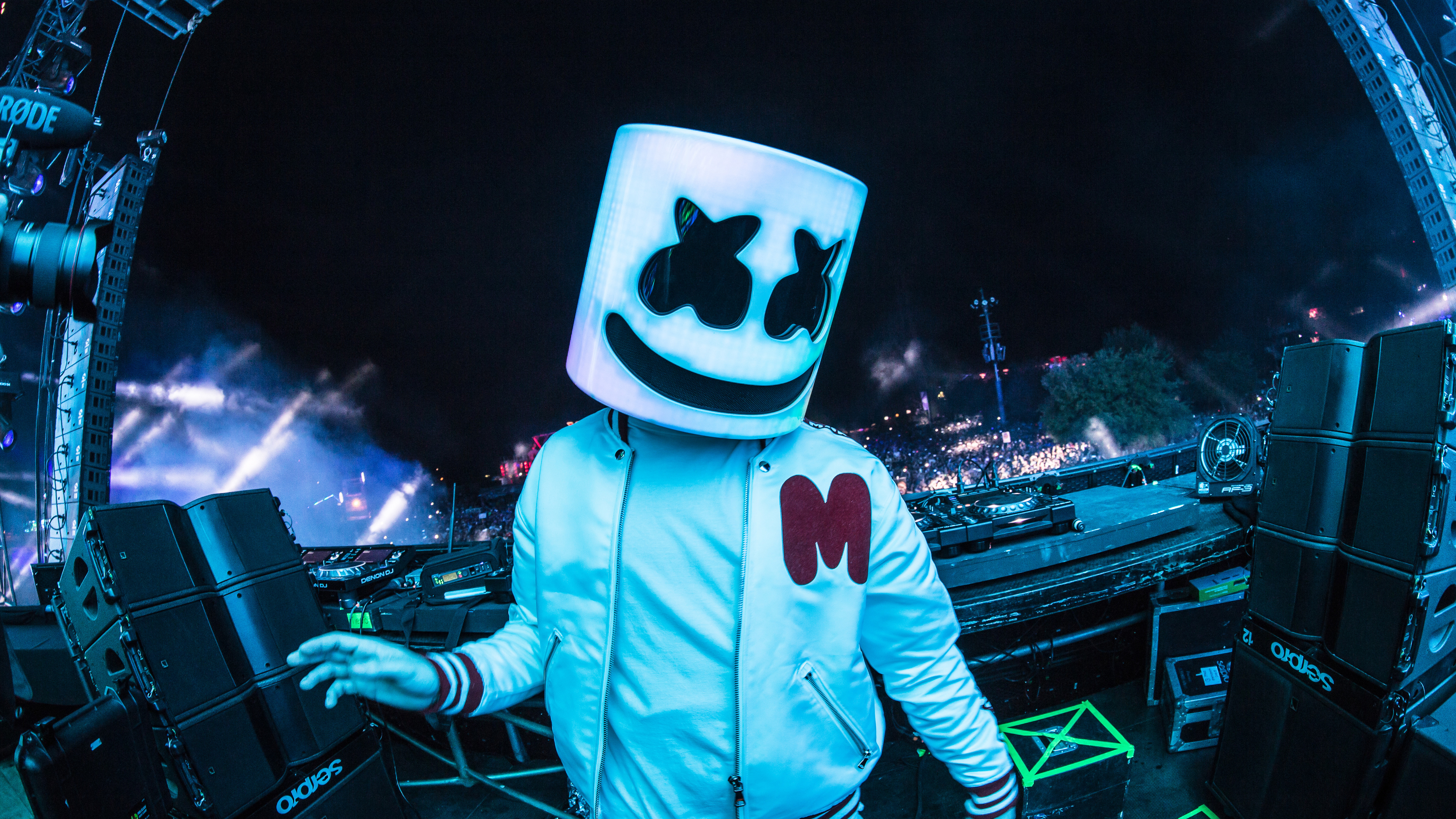 5120x2880 Marshmello 2018 On Stage Live Dj 5k 5k HD 4k Wallpapers, Images,  Backgrounds, Photos and Pictures