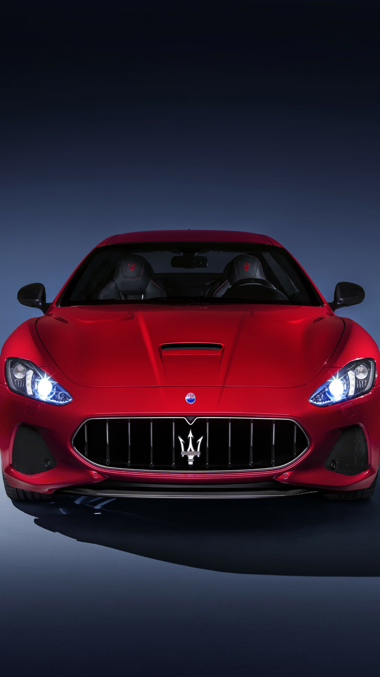 Красная машина телефон. Мазерати Гран Туризмо. Мазерати Гранд Туризмо спорт. Maserati Gran Turismo Red. Maserati GRANTURISMO красный.
