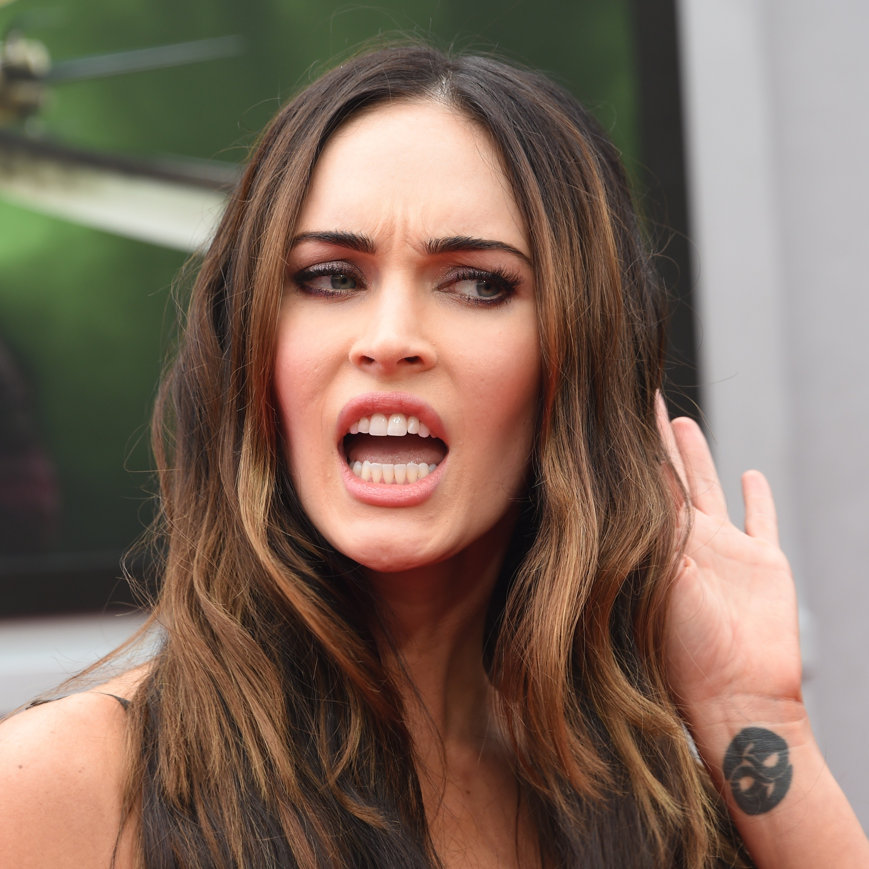 2932x2932 Megan Fox HD Ipad Pro Retina Display HD 4k Wallpapers, Images ...