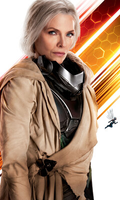 michelle-pfeiffer-as-wasp-in-ant-man-and-the-wasp-10k-7y.jpg