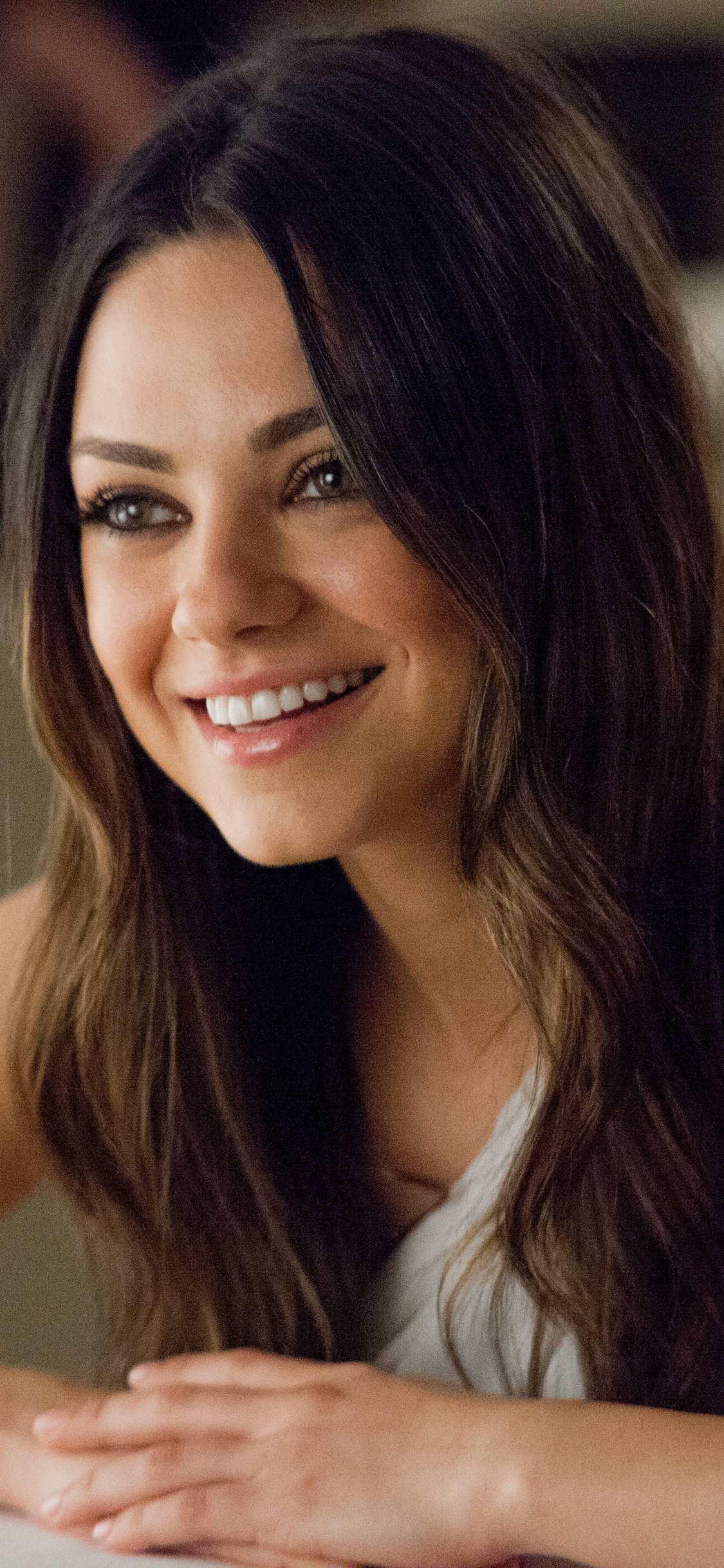 mila kunis ted hair