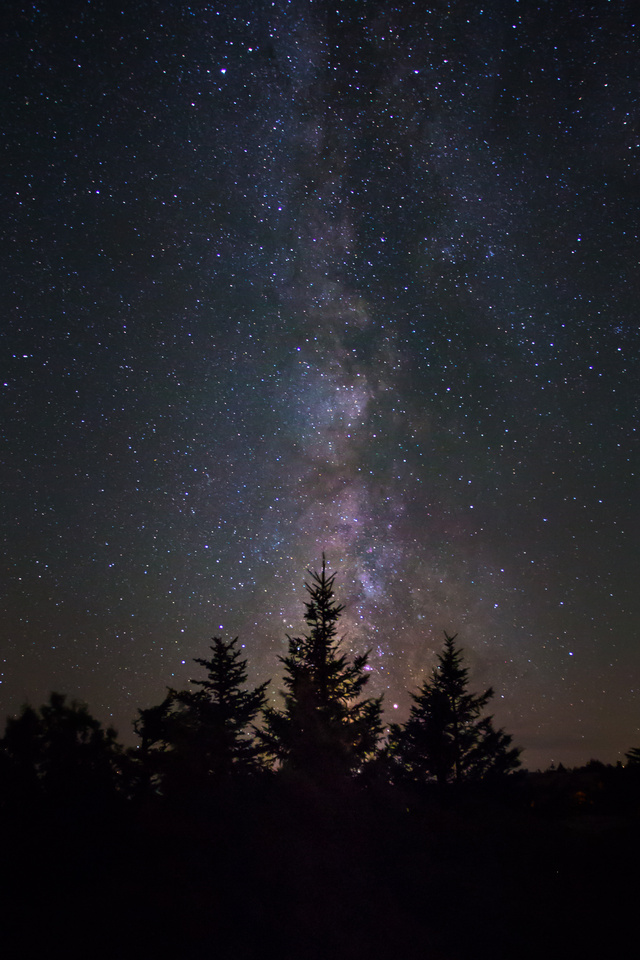 Milky Way From Cadillac Mountain 5k Wallpaper In 640x960 Resolution