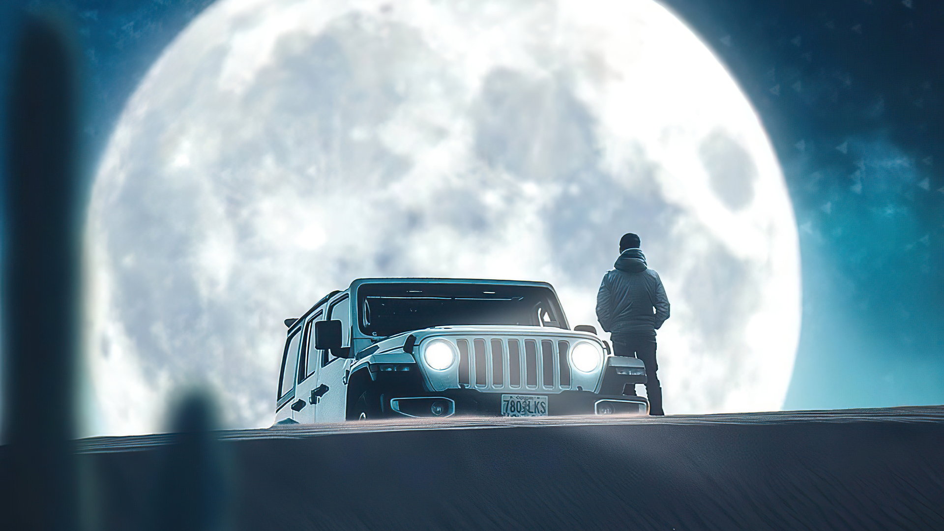 Moon And Jeep HD WALLPAPER 