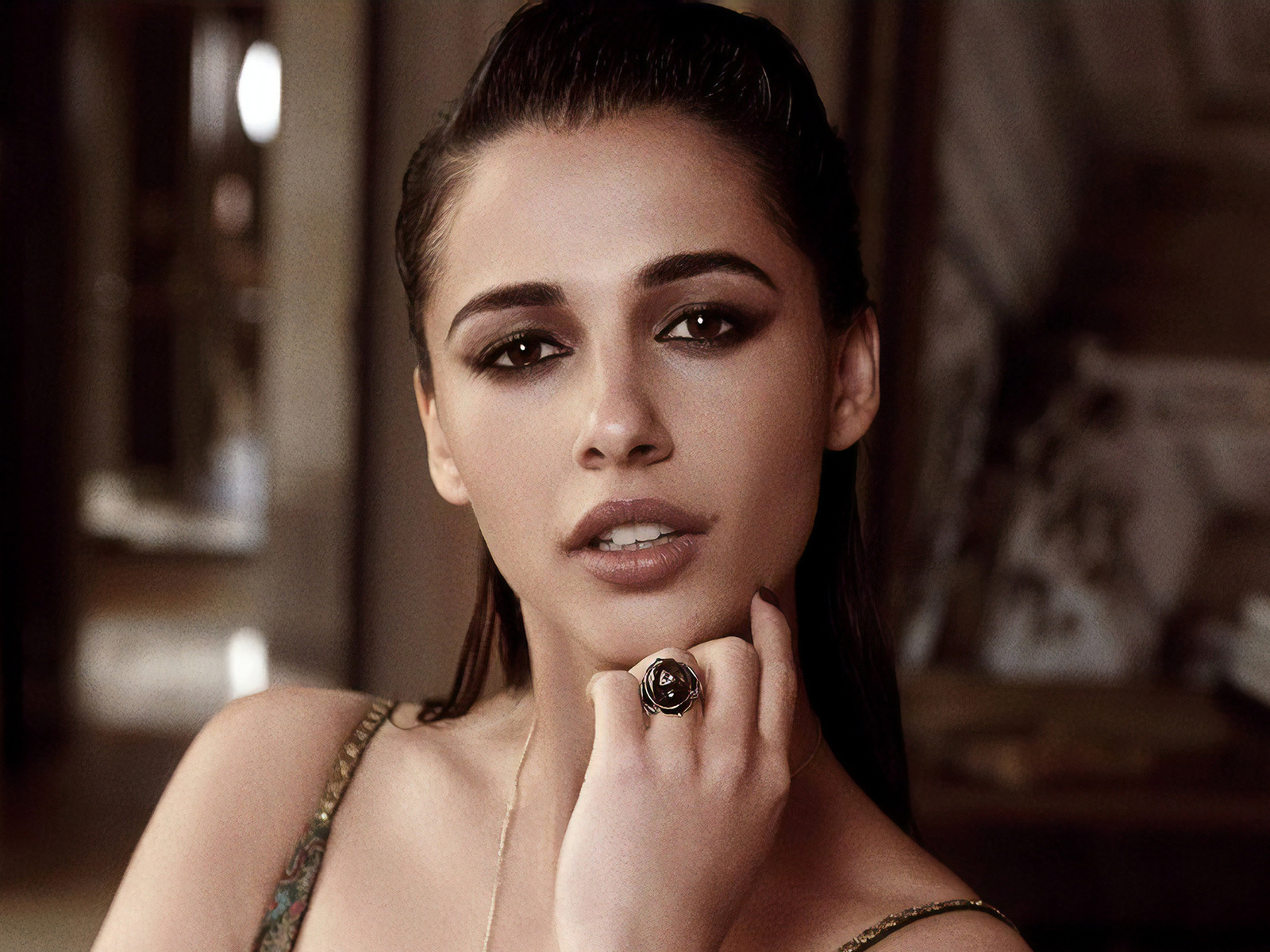 1600x1200 Naomi Scott Elle India Wallpaper,1600x1200 Resolution HD 4k