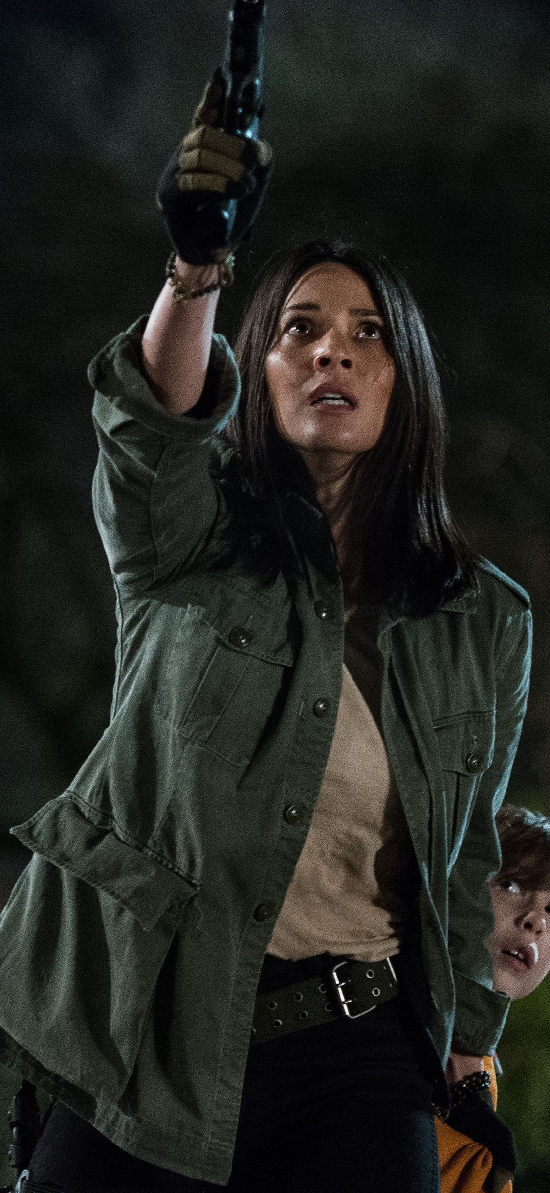 1125x2436 Olivia Munn In The Predator Movie 2018 Iphone Xs,iphone 10 