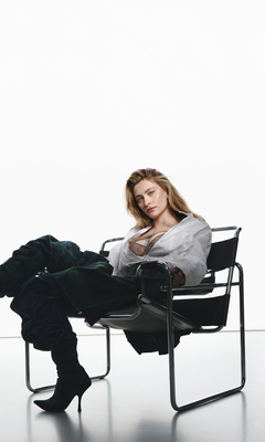 240x400 Paris Jackson For Nylon France Acer E100,Huawei,Galaxy S Duos