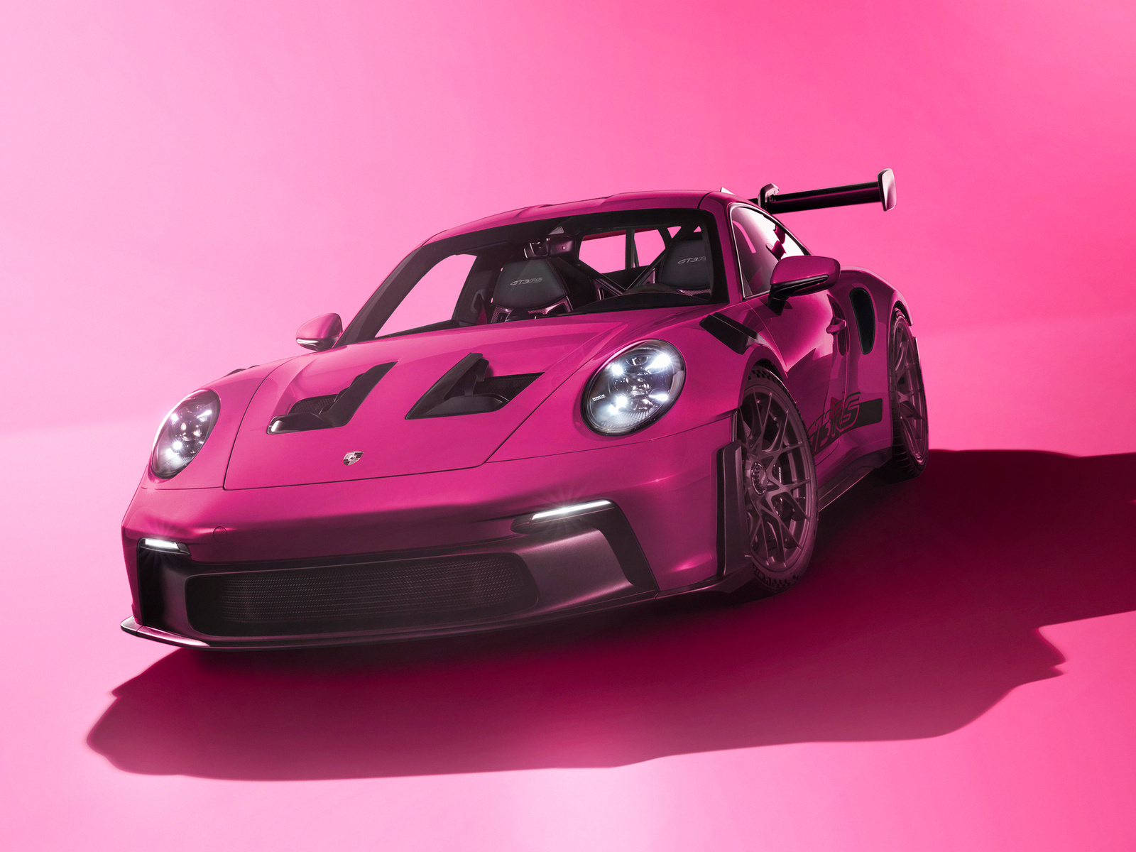 1600x1200 Porsche 911 Gt3 Rs Gliding In Elegance Wallpaper,1600x1200 ...