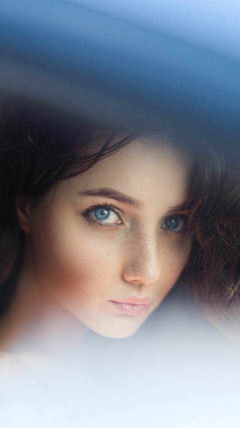portrait-girl-blue-eyes-8k-4z.jpg