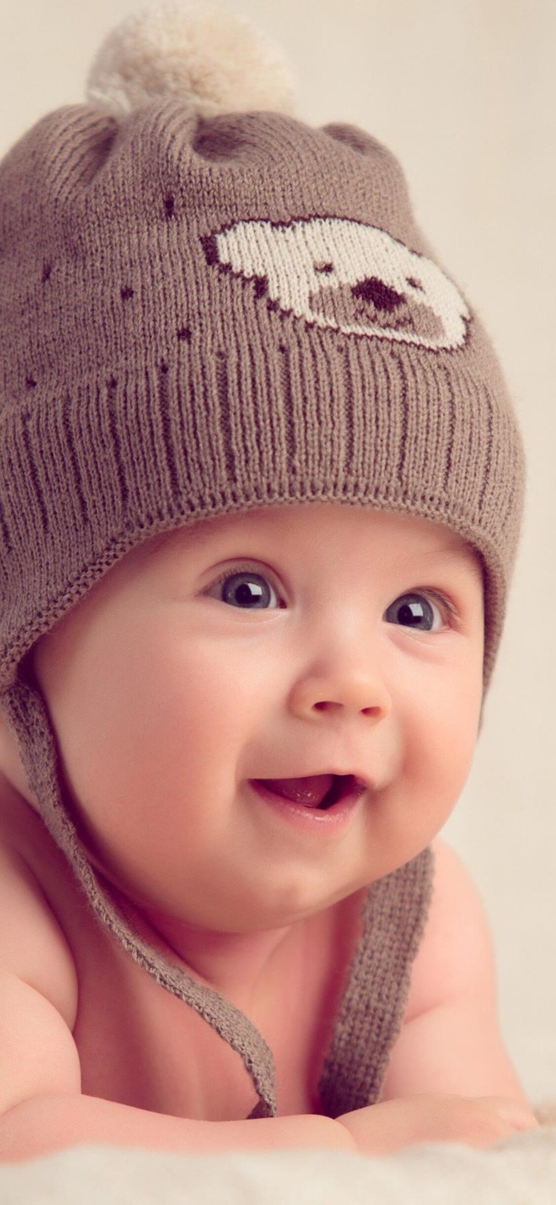 1125x2436 Smiling Baby Iphone XS,Iphone ...
