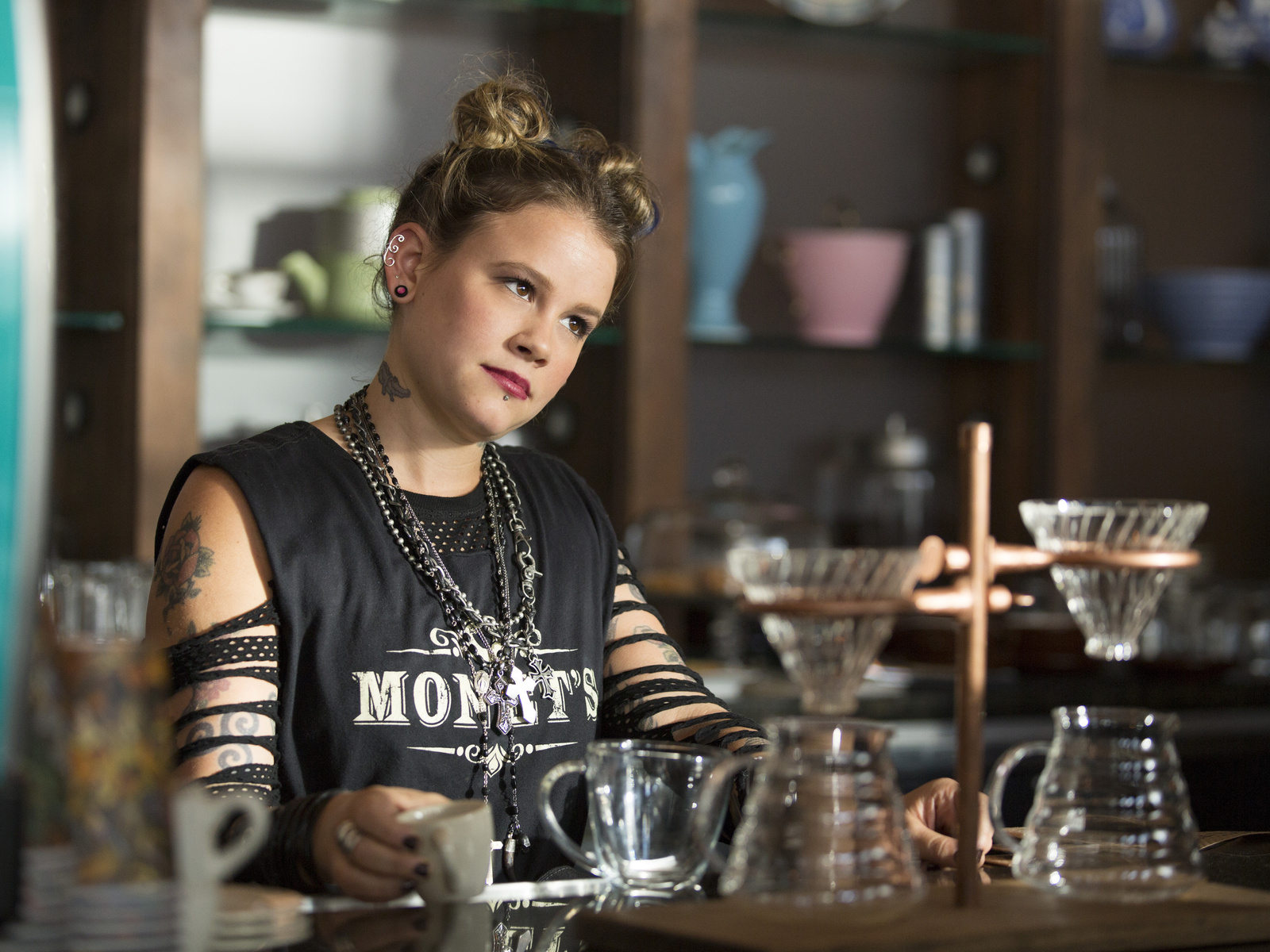 1600x1200 Sosie Bacon As Skye Miller In 13 Reasons Why Season 2