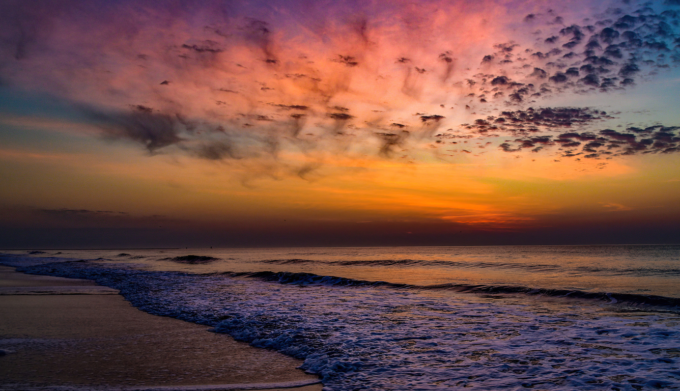 sunrise-huntington-beach-state-park-south-carolina-4k-sn.jpg