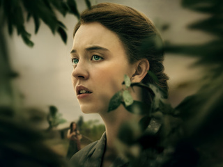 320x240 Sydney Sweeney As Margret In Eden Apple Iphone,iPod Touch