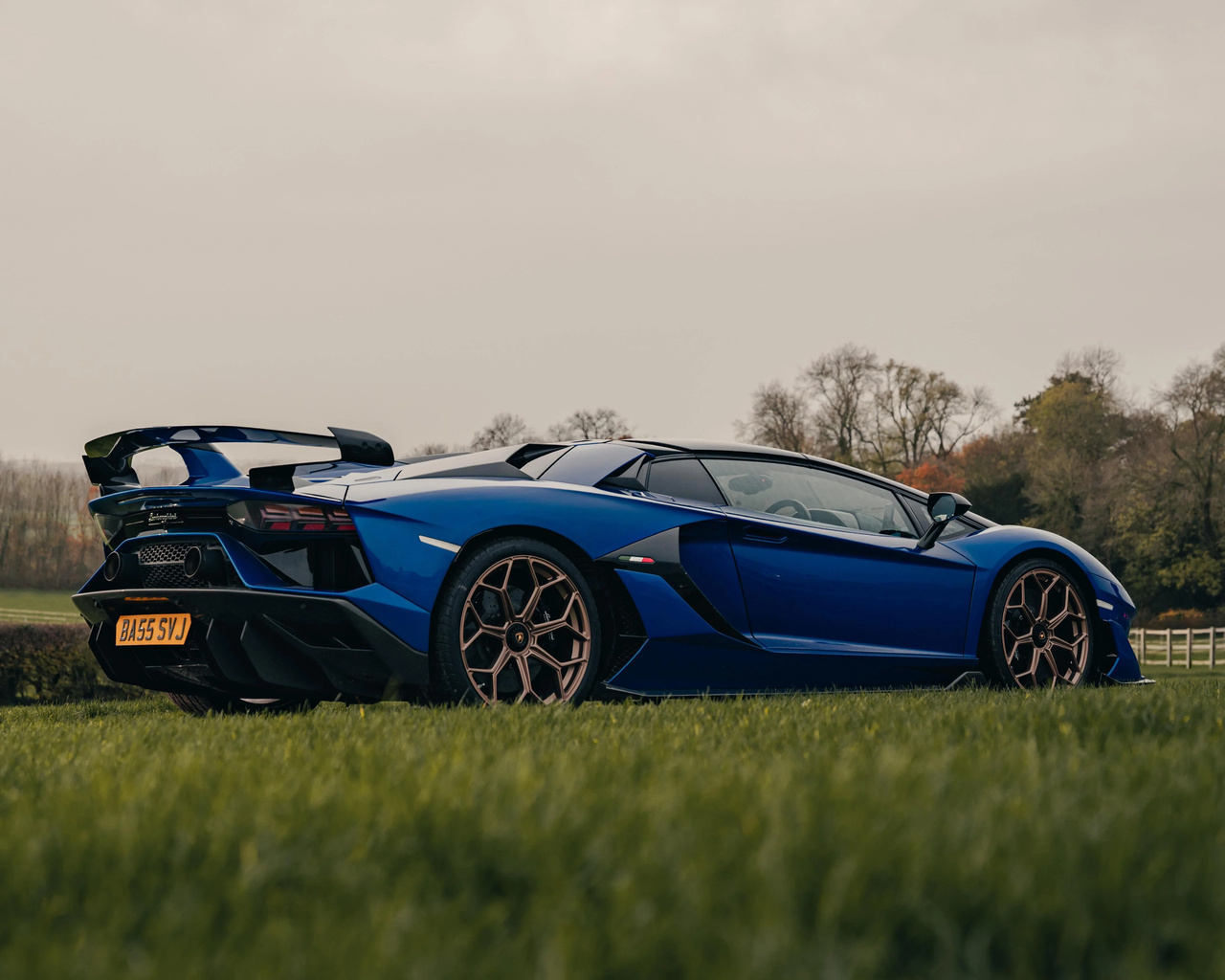 1280x1024 Ultimate Blue Lamborghini Aventador Svj Wallpaper,1280x1024 ...