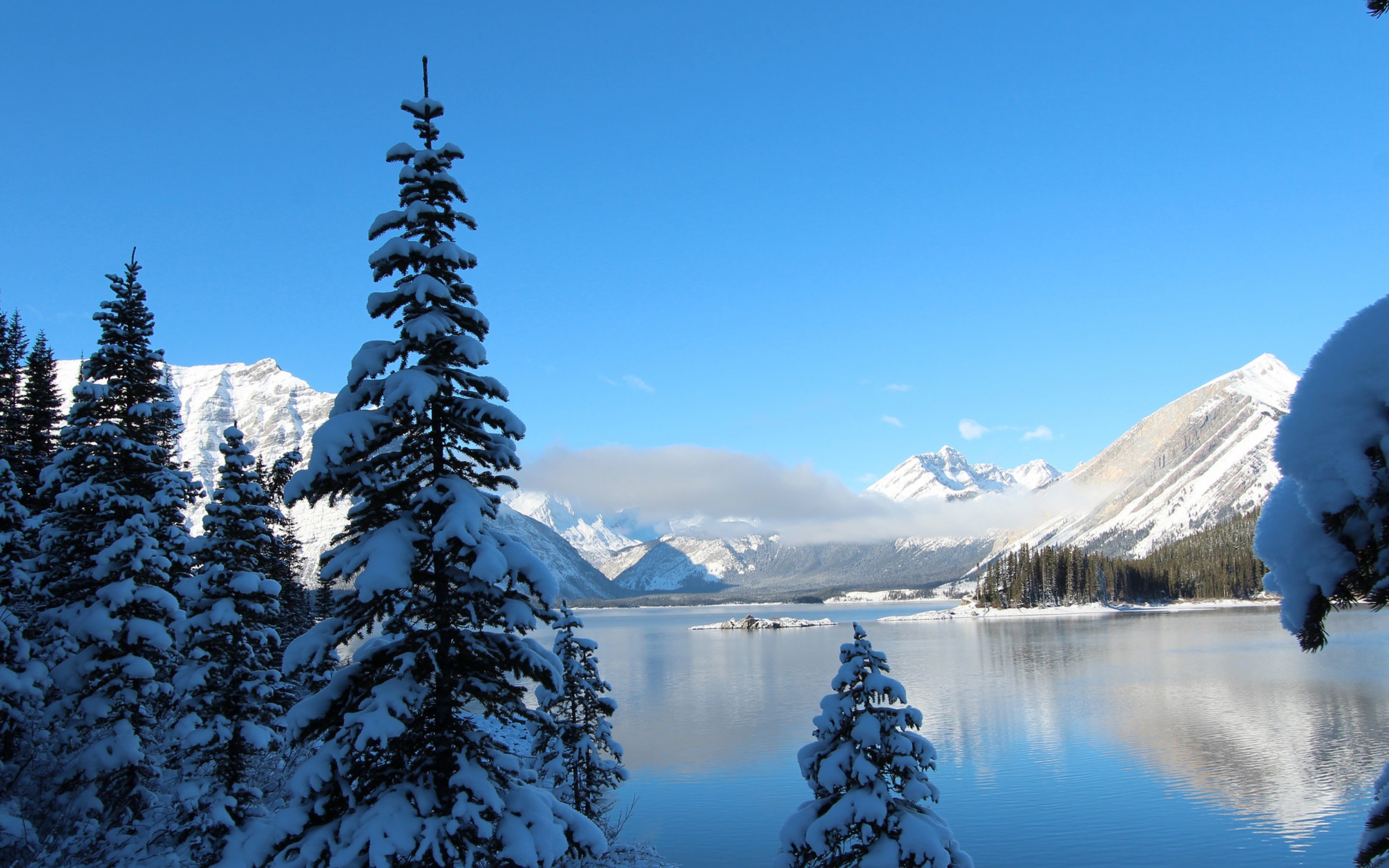 winter-snow-lake-mountain.jpg