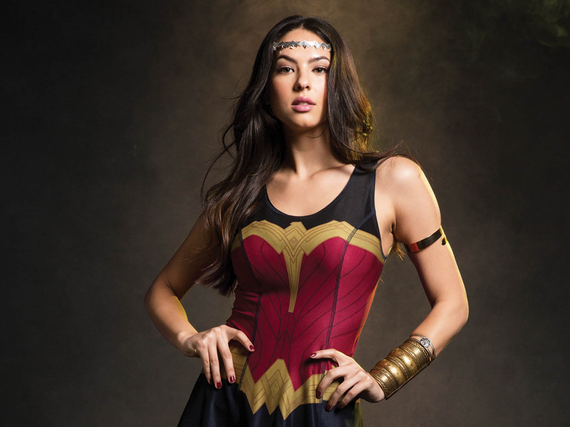 Wonder Woman Amazonian Girl In 1152x864 Resolution. wonder-woman-amazonian-...