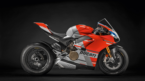 2019 Ducati Panigale V4 S Corse Wallpaper