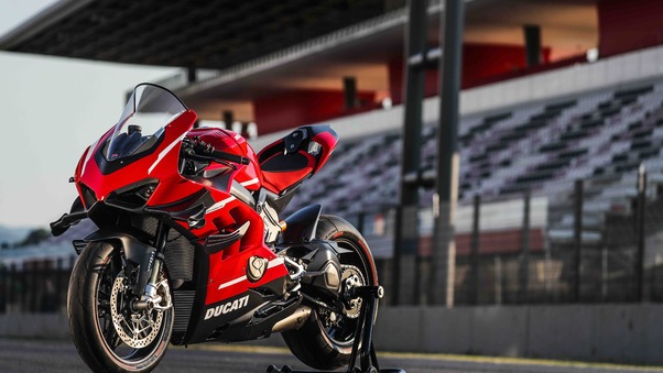 2020 Ducati Superleggera V4 8k Wallpaper