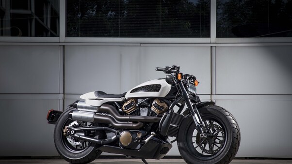 2020 Harley Davidson Custom 1250 Wallpaper