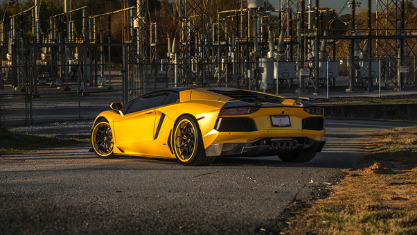 2020 Orange Lamborghini Aventador Sv Rear View Wallpaper