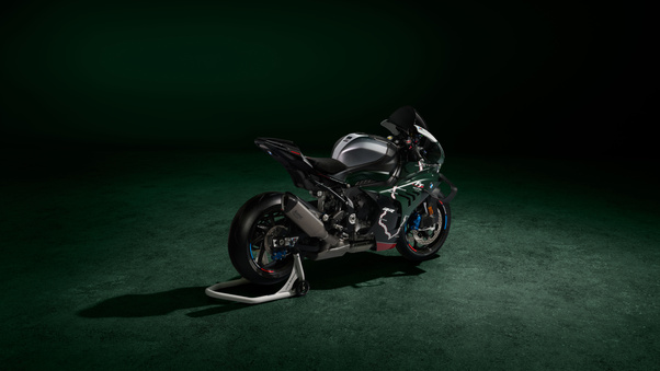 2026 Bmw M 1000 Rr Isle Of Man Tt Limited Edition (3000x2000) Resolution Wallpaper