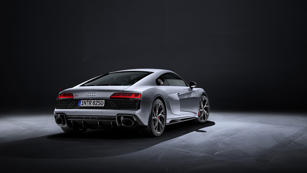 5k Audi R8 V10 RWD Coupe 2019 Rear Wallpaper