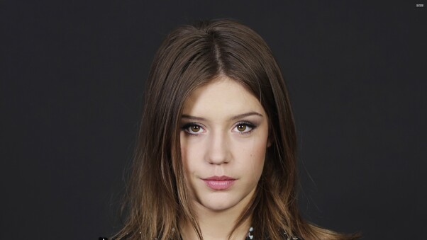 Adele Exarchopoulos Celebrity Wallpaper