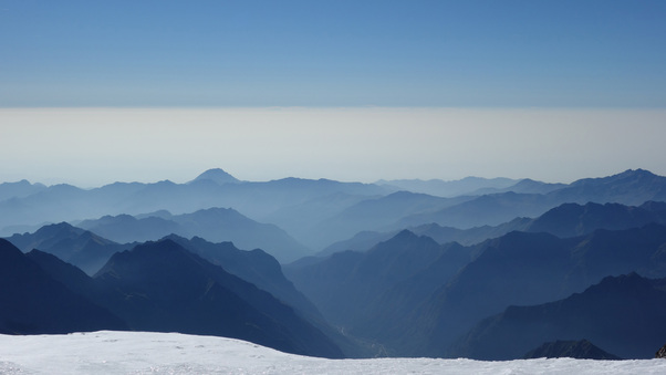 alps-mountains-clear-sky-5k-x2.jpg